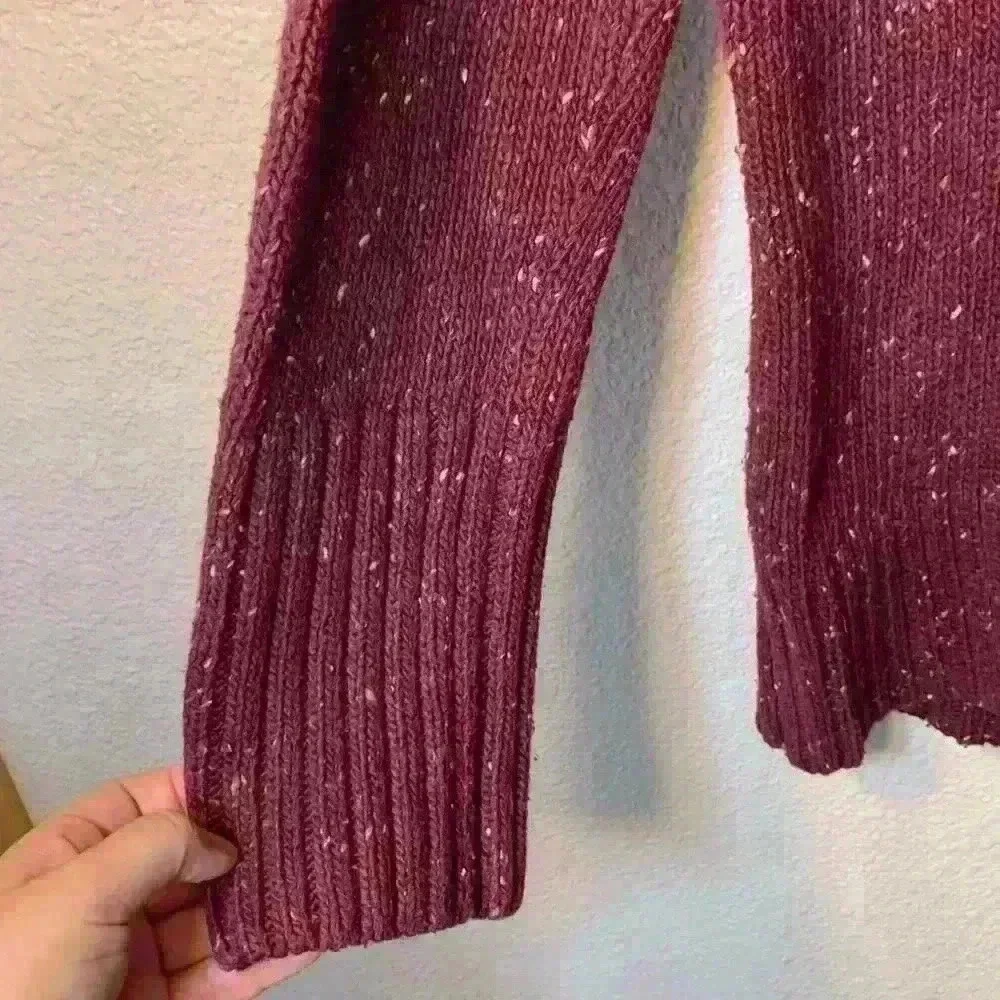Burgundy Cabela's hooded sweater sz L comfy cozy knit colorful casual basic